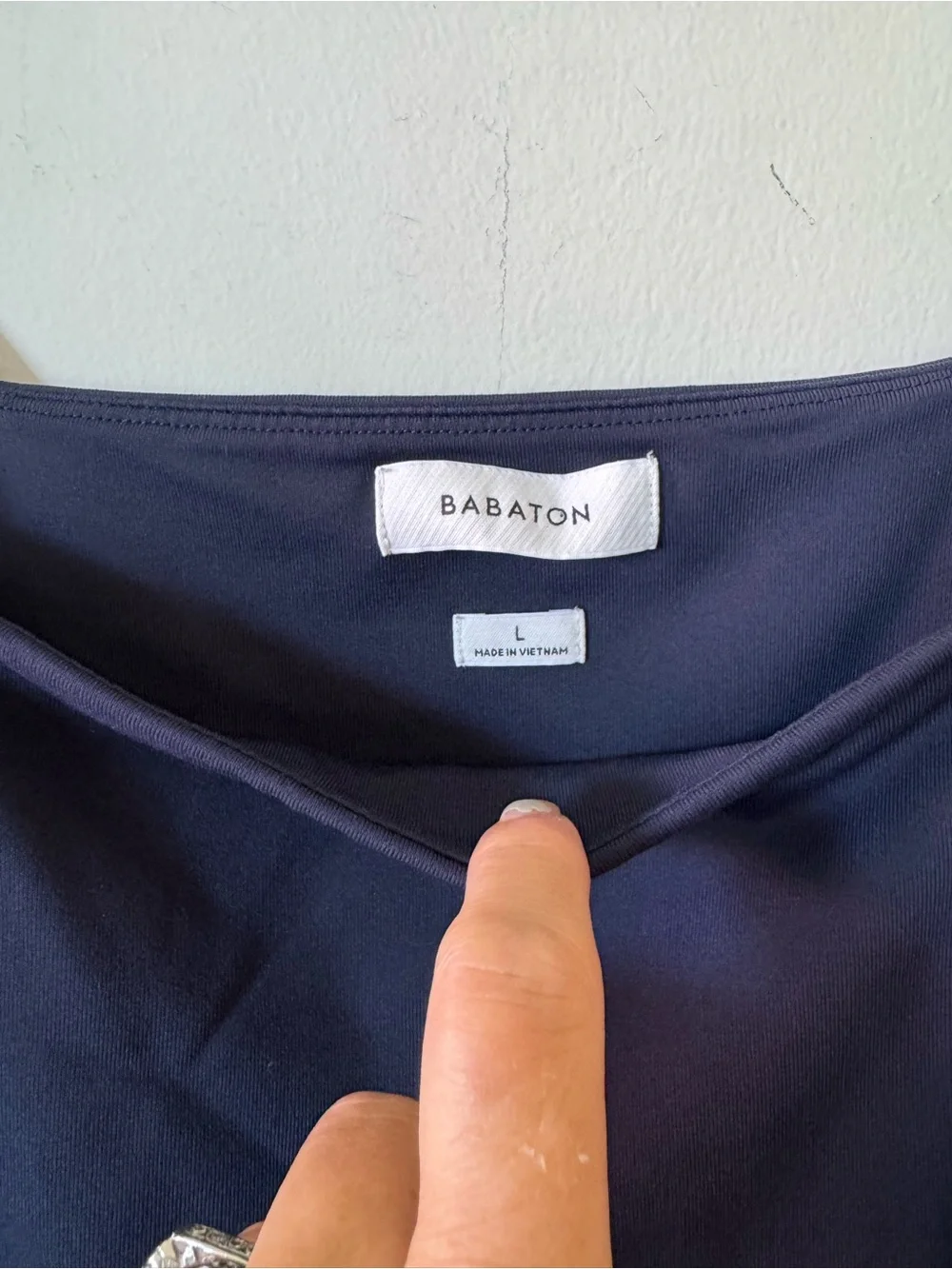 Aritzia Babaton Contour Squareneck Long Sleeve Top Navy L